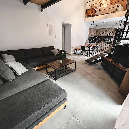 Escala Double Loft 1 & Parking In The City Center Volos Luaran gambar