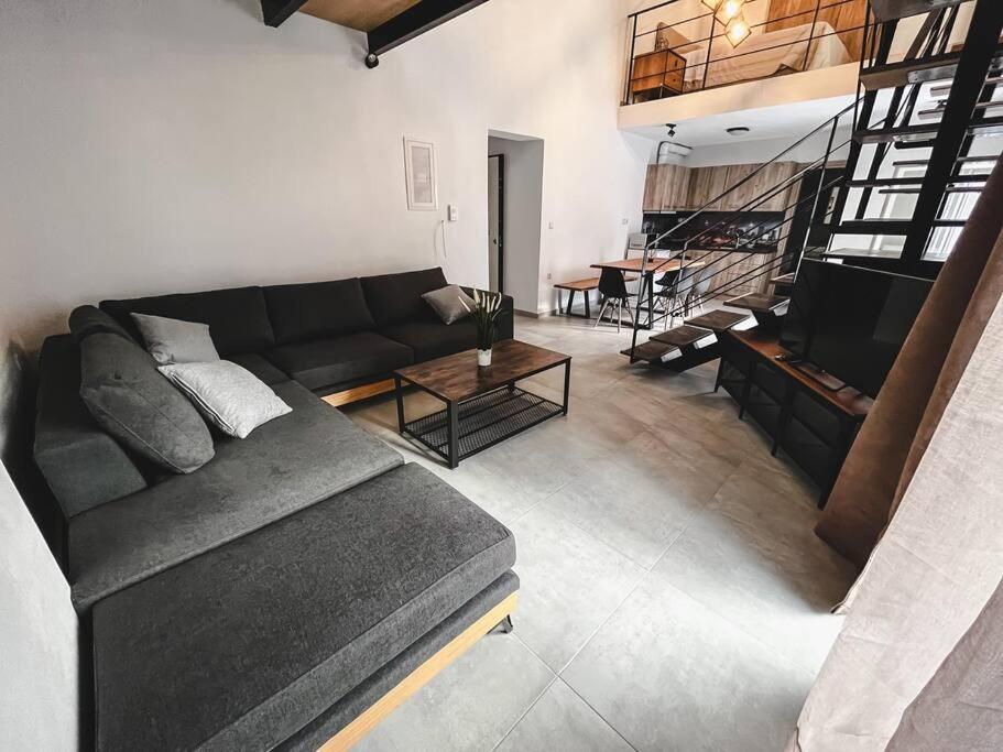 Escala Double Loft 1 & Parking In The City Center Volos Luaran gambar